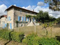 Magnifique Maison de Campagne avec Grand Terrain