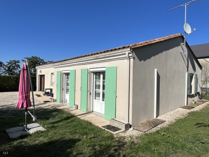 Maison de Plain-Pied 3 Chambres et Jardin