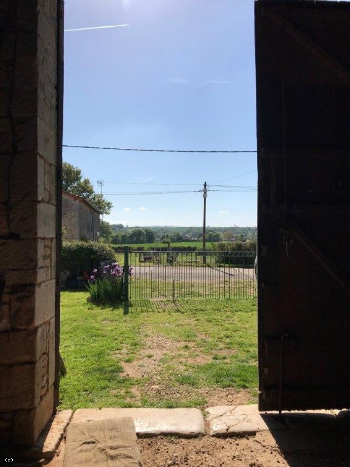 Three Barns To Renovate Tic Ruffec