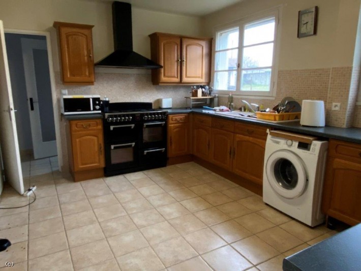Detached 5 Bedroom Town House In Civray With Low Maintenance Garden