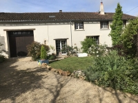 Pretty 4 Bedroomed Cottage Near Civray