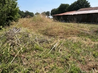 Grange En Parpaing Avec Une Ancienne Salle D'Eau. 350m² De Terrain