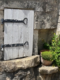 Beautiful Village House with lovely Exterior and Outbuildings