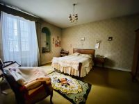 Beautiful 9 Bedroom Town House Perfect for a Gites, Hotel or Chambres d'Hotes Business in Ruffec