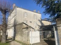 Beautiful 9 Bedroom Town House Perfect for a Gites, Hotel or Chambres d'Hotes Business in Ruffec