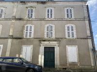 Beautiful 9 Bedroom Town House Perfect for a Gites, Hotel or Chambres d'Hotes Business in Ruffec