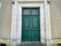 Beautiful 9 Bedroom Town House Perfect for a Gites, Hotel or Chambres d'Hotes Business in Ruffec
