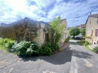 Exclusive to TIC - Elegant Village House in Verteuil sur Charente with 3 Bedrooms and Sunny Courtyard garden