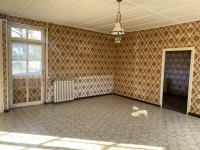 Beautiful Village House close to Nanteuil en vallée