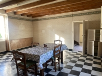 Beautiful Village House close to Nanteuil en vallée