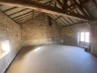 Beautiful Village House close to Nanteuil en vallée