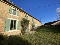 Superb Detached Country House in Nanteuil en Vallée