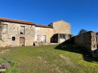 Maison Ancienne à terminer de Rénover