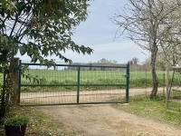 Belle Longère et Gite avec Terrain Près de Ruffec
