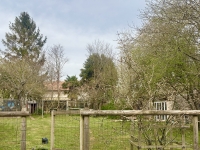 Belle Longère et Gite avec Terrain Près de Ruffec