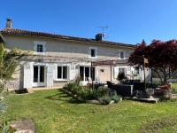 Comfortable 3 Bedroom Stone Property For Sale With Enclosed Gardens