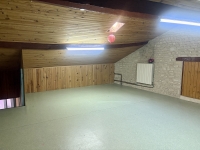 Belle Maison de Ville à Aigre avec 5 Chambres, Jardin et Garage