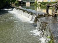 Verteuil-Sur-Charente. Ancien Moulin à Grain dans un Cadre Idyllique