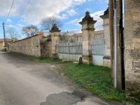 Old Farmstead On 8961m² Near Mansle.