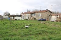 Old Farmstead On 8961m² Near Mansle.