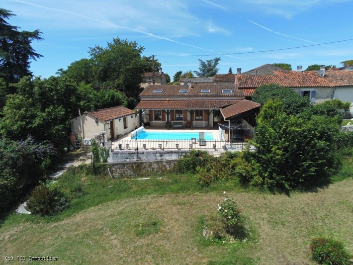 Incredible Views! Superb Stone House with Three Bedrooms and a Heated Saltwater Pool