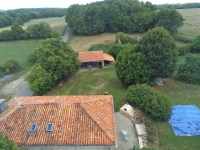 Superbe Maison de Caractère avec 2 Chambres Entre Champagne Mouton et Saint-Laurent-de-Céris