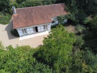 Beau Pavillon avec Beau Parc - Très Proche de Ruffec !