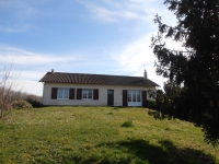 Beautiful Bungalow With A Basement and Views, Near Commerce