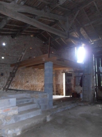 Stone Barn To Renovate Near Nanteuil-En-Vallée