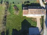 Charmante Maison de Trois Chambres Renovée avec des Materiaux Traditionnels