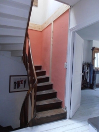Spacious 5 Bedroomed Townhouse, Close to Commerce