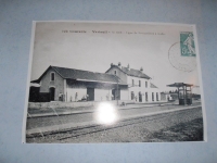Ancienne Gare Dans Un Des Plus Beaux Villages En Charente