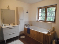 Lovely Detached 2 Bedroomed Character Property With A Mature Garden