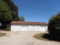 Charming 4 Bedroomed Property With A Beautiful Mature Garden