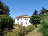 Charming 4 Bedroomed Property With A Beautiful Mature Garden