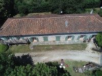 Superbe Maison Avec Gite, 5 Chambres et 6645m2 de Terrain