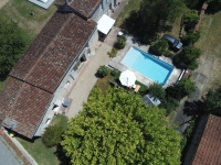Superbe Maison en Pierre de 5 Chambres avec Piscine
