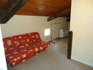 Maison avec 2 Chambres et Grange - Dans Un Village Pittoresque