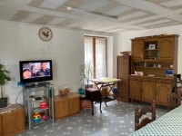 Large Town House With Garage