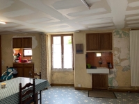 Large Town House With Garage