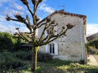 Old 5 bedroom house - Proche Ruffec